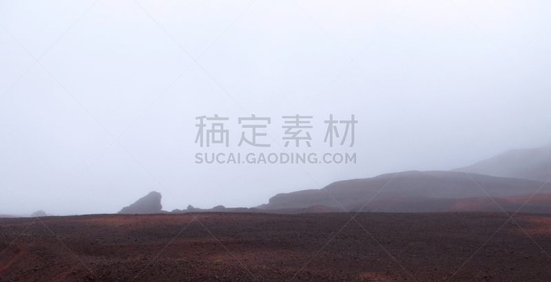 弗尔乃斯火山,雾,平原,洛杉矶,留尼汪（法属）,水平画幅,云,山,无人,月亮