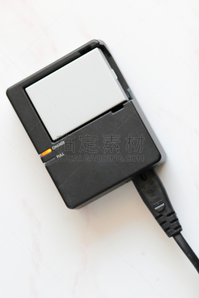 充电器,电池,个人随身用品,电缆,垂直画幅,加号,能源,特写,电源,剪贴路径