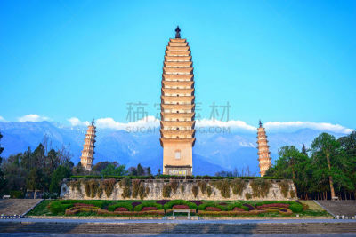 崇圣寺三塔,云南省,灵性,建筑,公园,水平画幅,山,无人,古老的,早晨