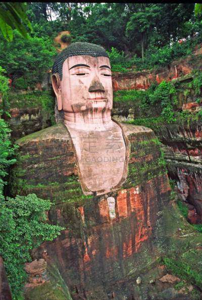 乐山大佛,chinese temple dog,乐山,大菩萨,四川省,垂直画幅,美,建筑,巨大的,中国