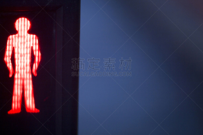 交通,行人,照明设备,停止标志,男人,红色,强卫,红灯,人行横道,水平画幅