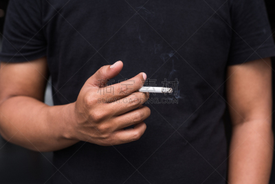 男人,吸烟问题,香烟,成年的,人的嘴,瘾君子,人,暗色,黑色,癌症