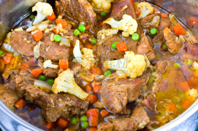 胡萝卜,豌豆,花椰菜,酱汁炖肉,蔬菜炖肉,水平画幅,绿色,十字花科,膳食,法式食品