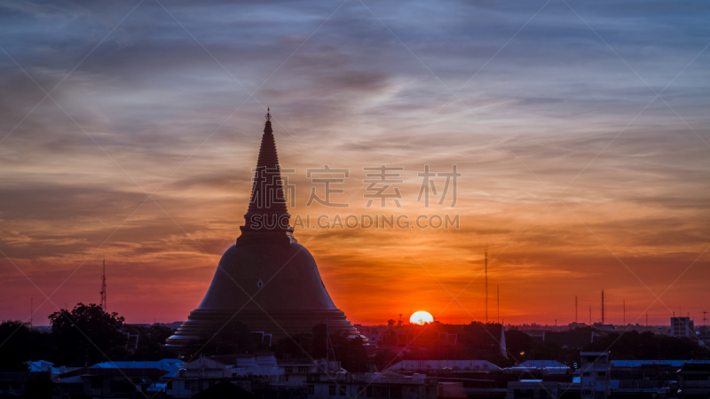 泰国,佛统塔,班戈寇科省,主题建筑物,国内著名景点,黄昏,著名景点,高棉文明,社区,河流