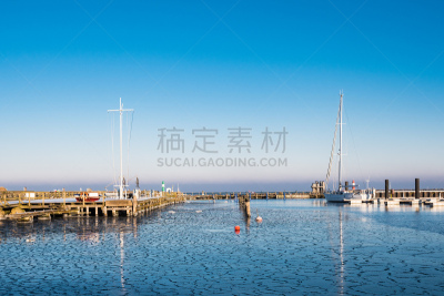 冬天,鼹鼠,水,天空,水平画幅,无人,海港,户外,灯塔楼,云景