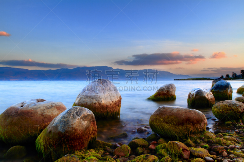 海岸地形,云南省,水,天空,美,水平画幅,夜晚,当地著名景点,户外,戏剧性的天空