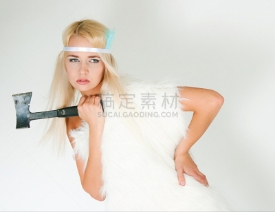 毛皮,斗篷,斧,平衡折角灯,女孩,古典式,仅成年人,人的眼睛,头发