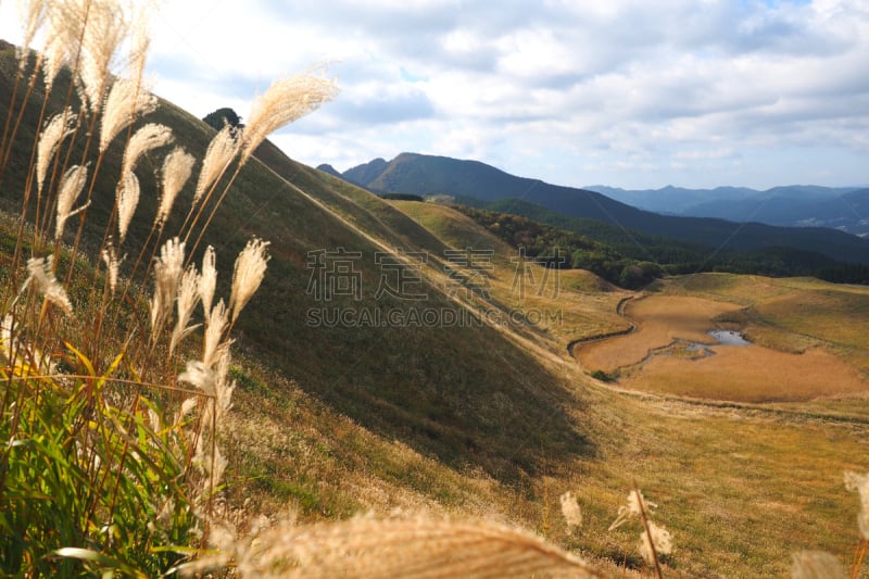 日本,潘帕斯大草原,名声,苏格兰高地,国内著名景点,旅途,自然界的状态,山口,云,水面