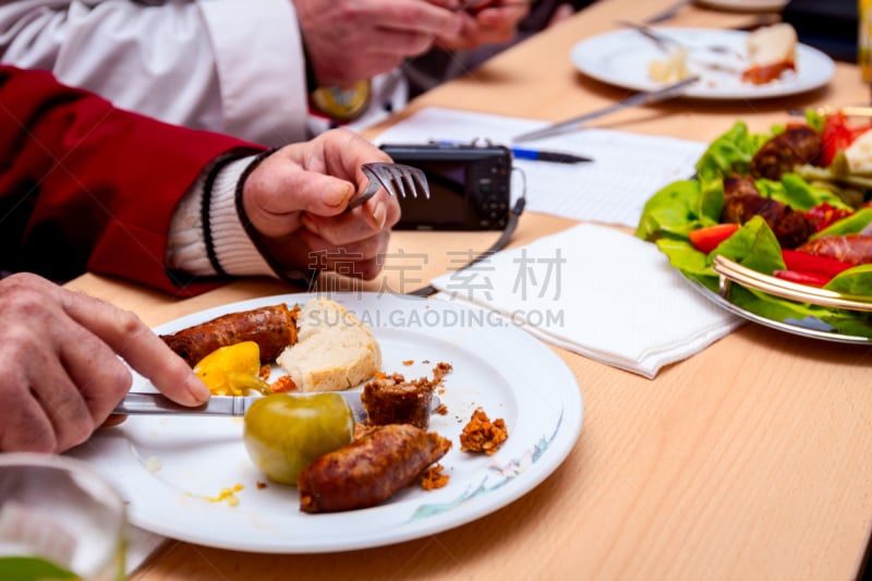 传统,食品,香肠,公亩,格子烤肉,蔬菜,香料,烤的,评委,炊具刀