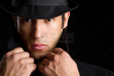 男人,留白,水平画幅,注视镜头,非裔美国人,特写,男性,仅男人,仅成年人,黑色背景