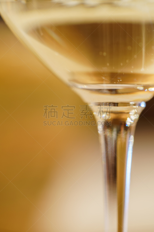 葡萄酒杯,运动模糊,阿斯提,夏敦埃葡萄,垂直画幅,温度,形状,含酒精饮料,饮料,香槟