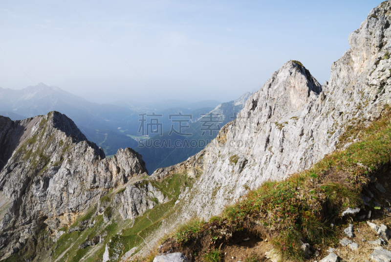 巴伐利亚阿尔卑斯山区,天空,留白,水平画幅,山,无人,户外,卡尔文德尔山脉,石头,巴伐利亚