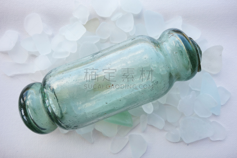 玻璃,海洋,充气筏,海滨流浪汉,美国,水平画幅,绿色,无人,蓝色,日本