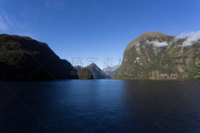 新西兰,峡湾,doubtful sound,水,天空,水平画幅,绿色,无人,蓝色,噪声