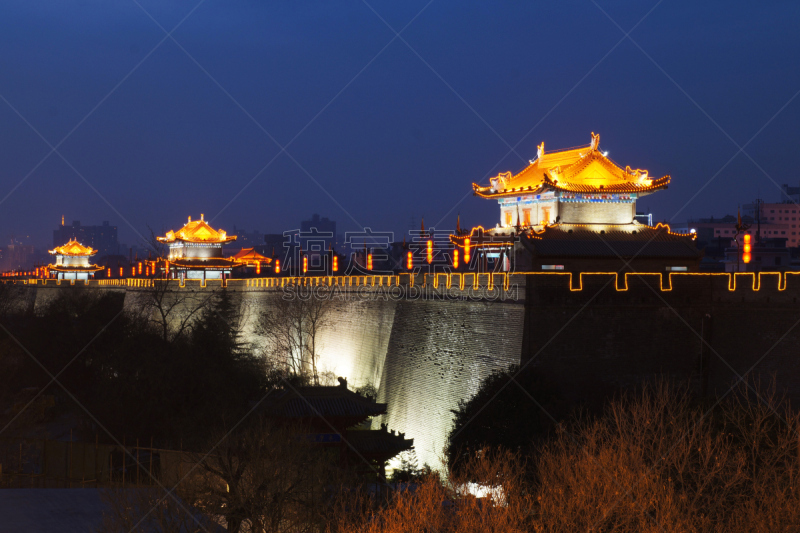 夜晚,城墙,远古的,平衡折角灯,喜字,度假胜地,成一排,灯笼,旅游目的地,水平画幅