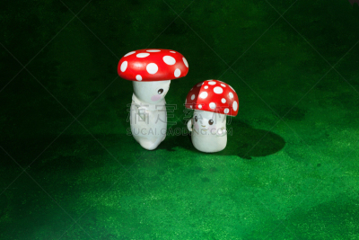 可爱的,木偶,留白,新的,花园矮人雕像,艺术,水平画幅,性格,两个物体,食用菌