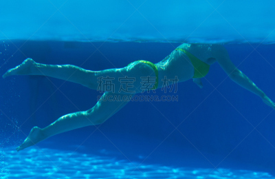水下,游泳池,女人,海蛇,锤头鹭,鲨鱼,水,水平画幅,夏天,户外