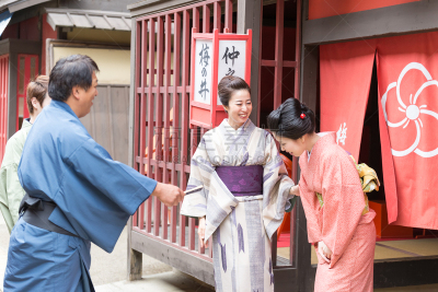 便装和服,日本人,女人,巷,男人,簪子,红灯区,日本式短袜,木屐,日本灯笼