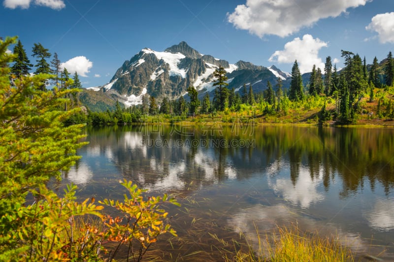 取景湖,mt baker-snoqualmie national forest,舒克森山,贝克尔山,国家森林公园,卡斯基德山脉,水,天空,国家公园,水平画幅