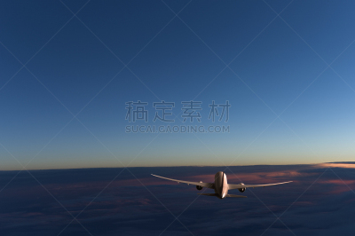 飞机,云,在上面,天空,水平画幅,蓝色,户外,云景,彩色图片,日光