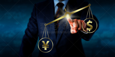 台币,金色,平衡,等臂天平,日元符号,秤,美元符号,比例,留白,绘画插图