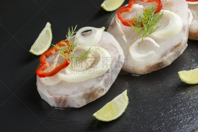 鲨鱼,蔬菜,牛排,冻结的,餐具,格子烤肉,大比目鱼,水平画幅,法国小牛排,生食