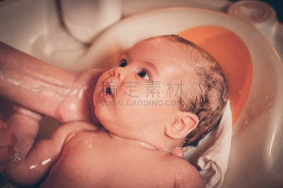 小的,手,婴儿,第一名,父亲,水,水平画幅,仅一名女婴,仅婴儿,人的脸部