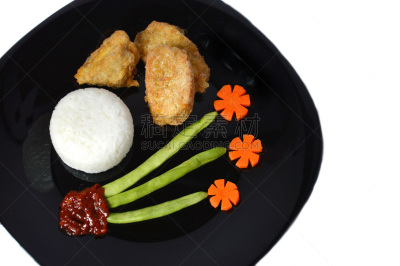 遮目鱼,餐具,格子烤肉,胡萝卜,水平画幅,无人,膳食,海产,西红柿,肉