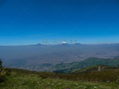 基多,高视角,都市风景,厄瓜多尔南,北厄瓜多尔,安第斯高原,南美,水平画幅,山,无人