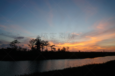 塞浦路斯沼泽,天空,水平画幅,夜晚,无人,月亮,光亮,曙暮光,海岸地形,沼泽