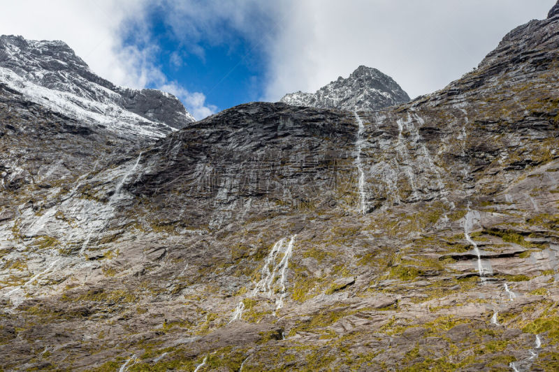 新西兰,南阿尔卑斯山脉,米尔弗德,milford track,水,天空,雪,旅行者,草,石头