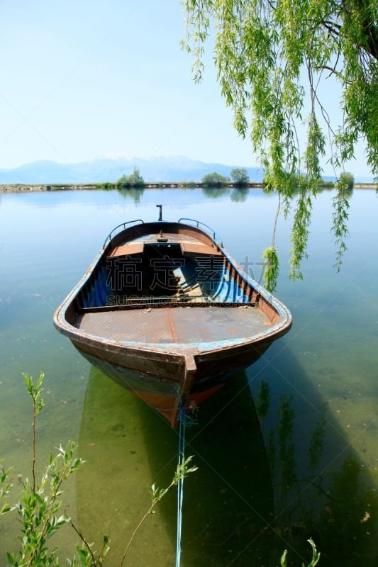 船,湖,垂直画幅,天空,漆的,水平画幅,地形,林区,无人,户外