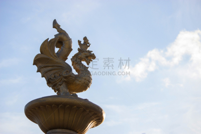 bronze dragon statue