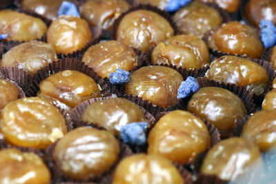栗子,浇糖浆,水平画幅,无人,糖衣蛋糕,蜜饯栗子,法式食品,特写,甜点心