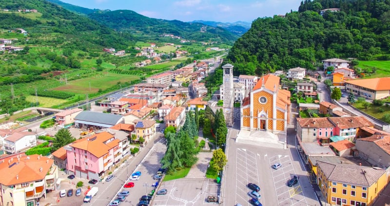 航拍视角,意大利,,布希曼族,giovanni boccaccio,威尼托大区,水平画幅,山,无人