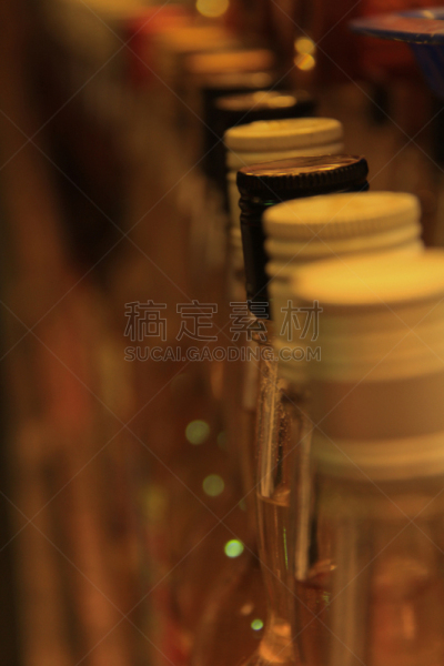 瓶子,垂直画幅,选择对焦,葡萄酒,新的,器材箱,酒架,密封的,无人,板条箱