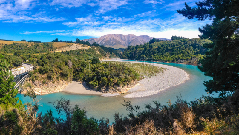 新西兰南岛,拉凯亚峡谷,拉凯亚河,新西兰,旅途,植物,河流,夏天,户外,天空