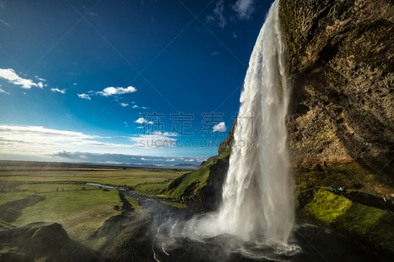 seljalandsfoss waterfall,冰岛国,国际著名景点,国内著名景点,视角,斯堪的纳维亚半岛,自然界的状态,自然神力,草,著名景点