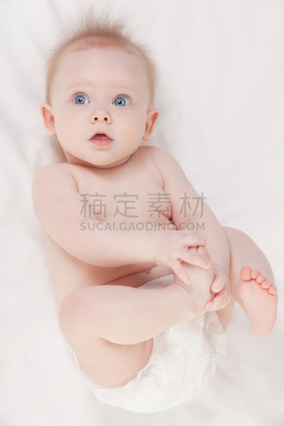 白色,婴儿,明亮,毯子,正上方视角,蓝色眼睛,垂直画幅,纯净,人的眼睛,放松