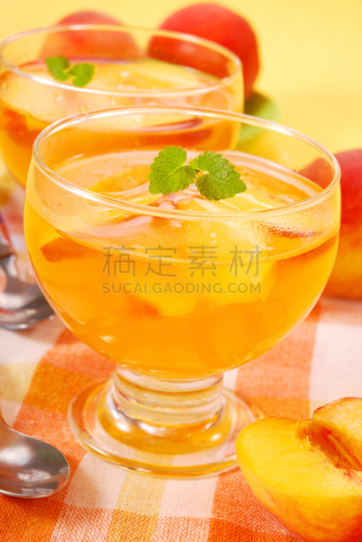 桃,甜点心,果冻,垂直画幅,饮食,寒冷,橙色,水果,无人,玻璃杯