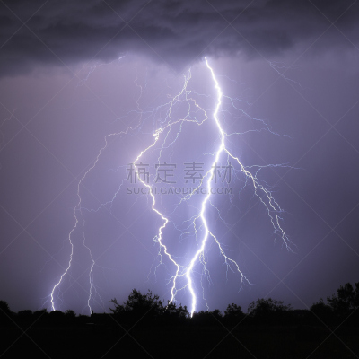 叉状闪电,暴风雨,气候,能源,夜晚,夏天,明亮,电源,雨,彩色图片