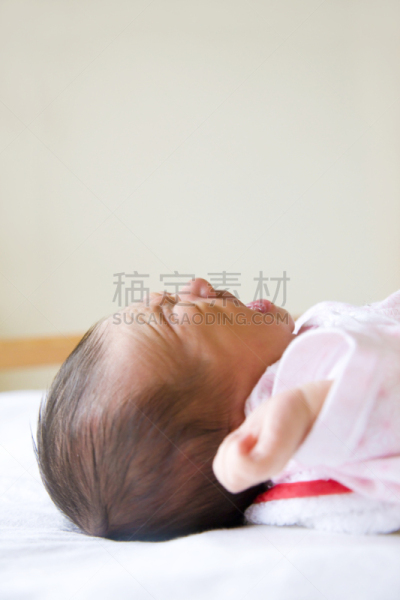 婴儿,减号,新生儿,垂直画幅,女人,眼泪,日本,人,悲哀,哭