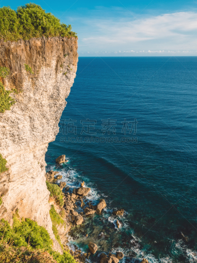 巴厘岛,岩石,悬崖,海洋,波浪,垂直画幅,水,天空,美,度假胜地