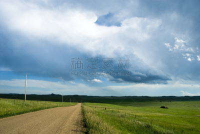雷雨,牧场,建筑外部,在上面,自然,水平画幅,地形,夏天,田地,风暴追逐者