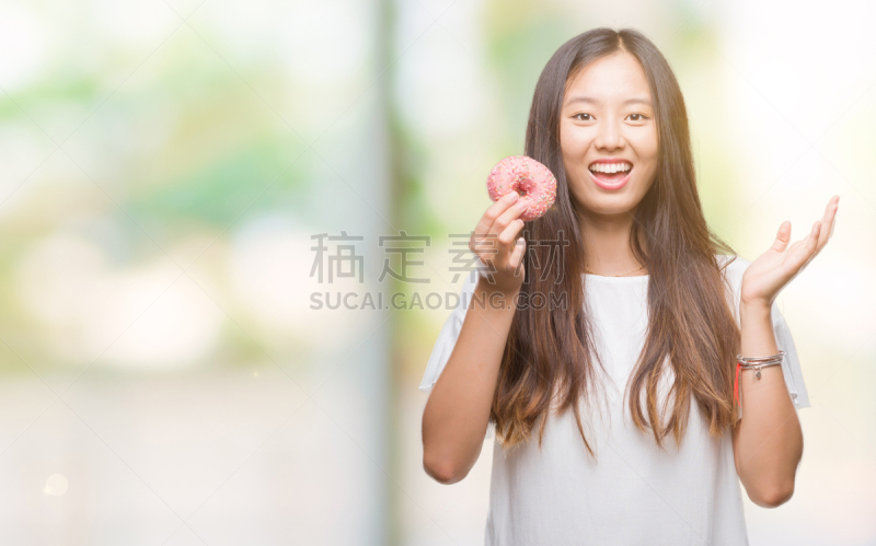 多纳圈,面部表情,手,青年人,欣喜若狂,大喊,微笑,刺激,庆祝,吃