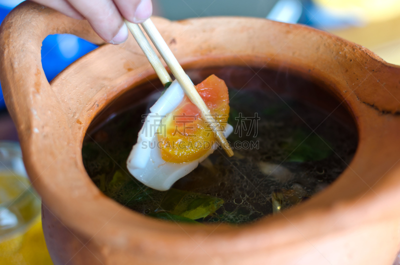 泰国人,餐具,水平画幅,膳食,香料,沸腾的,涮涮锅,肉,汤,肉制品