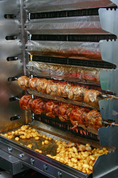 垂直画幅,煎鸡肉,餐具,格子烤肉,褐色,清新,膳食,特写,肉,盘子