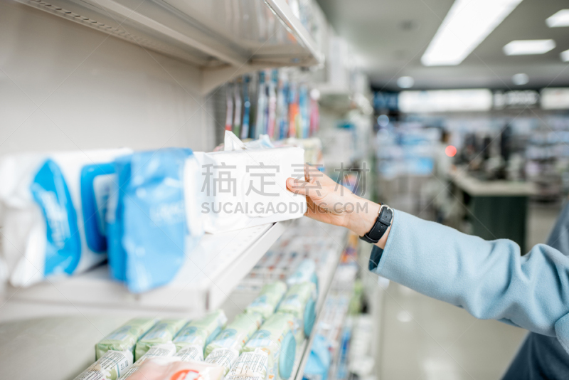 湿,水平画幅,架子,盒子,商店,部分,动态动作,餐巾,成年的