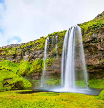 seljalandsfoss waterfall,冰岛国,风景,垂直画幅,水,天空,能源,野外动物,夏天,石材
