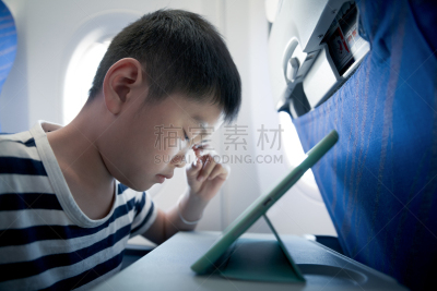 飞机,男孩,揉眼睛,使用平板电脑,商务,旅途,计算机,平板电脑,灵感,一个人